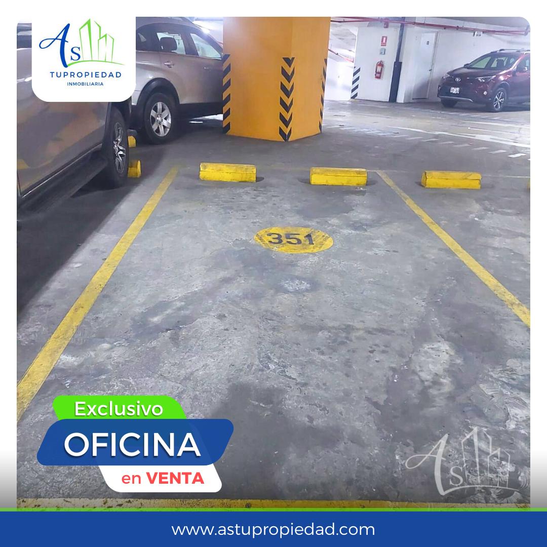 Oficina en Venta en Santiago de Surco